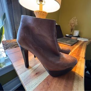 Stuart Weitzman Booties